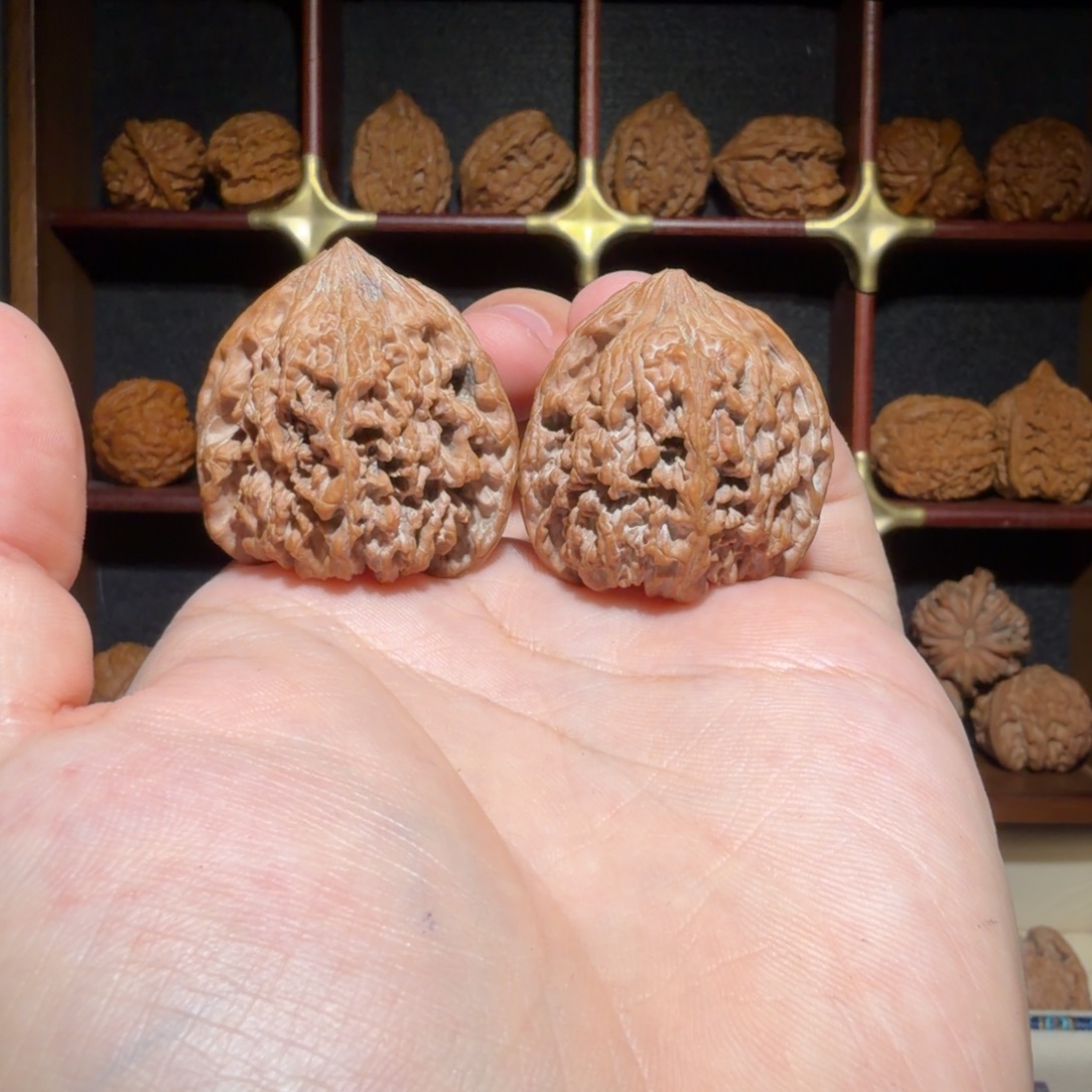 用***0文玩核桃吊坠满天星尺寸37福利对无售后