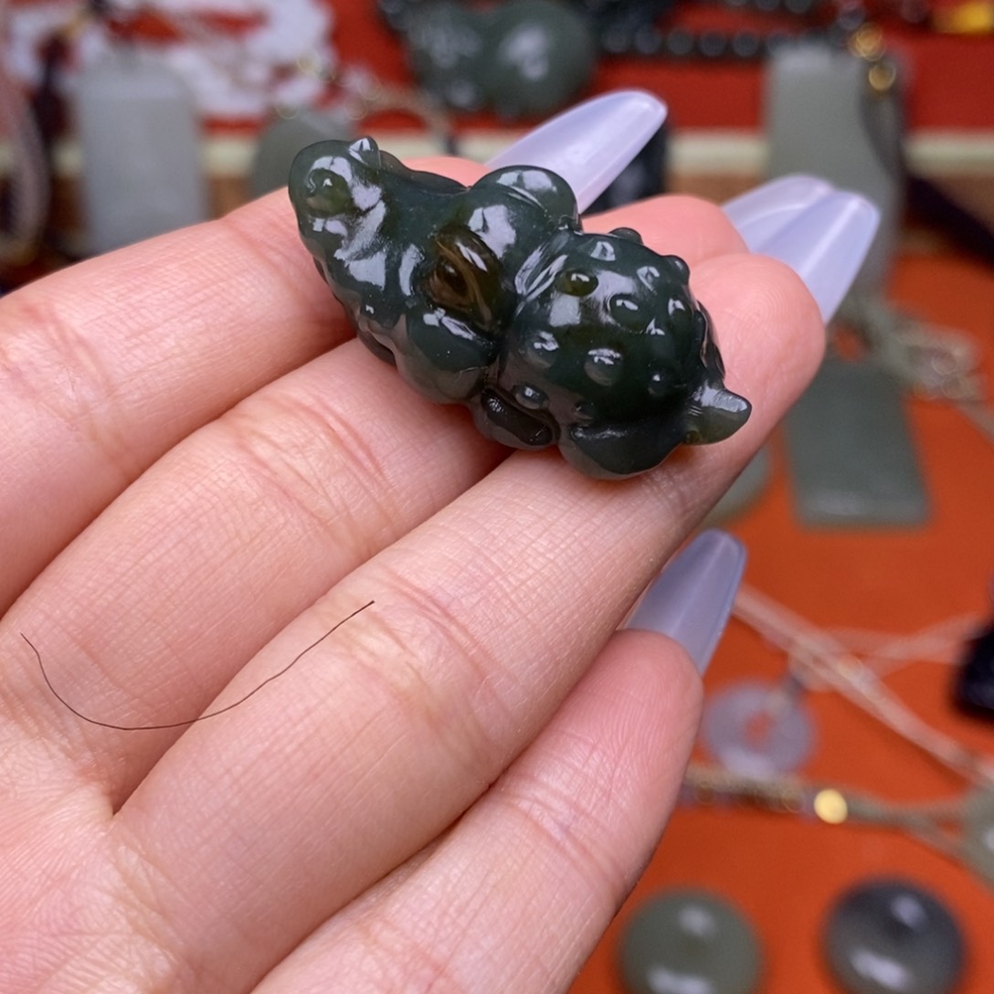 和田玉颈饰未镶嵌穿绳需备注