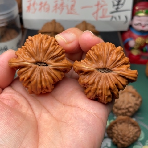 【闪购商品】文玩核桃把件43全品楼