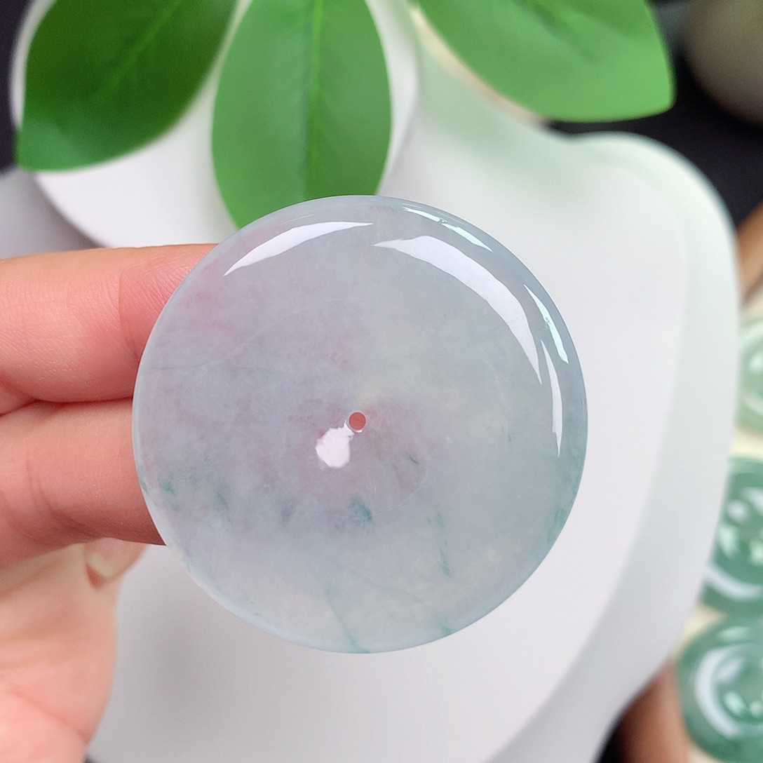 颈饰未镶嵌翡翠平安扣 39.1x5.7mm