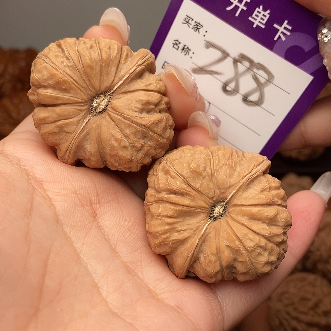 养***申吊坠文玩核桃南瓜41尺寸