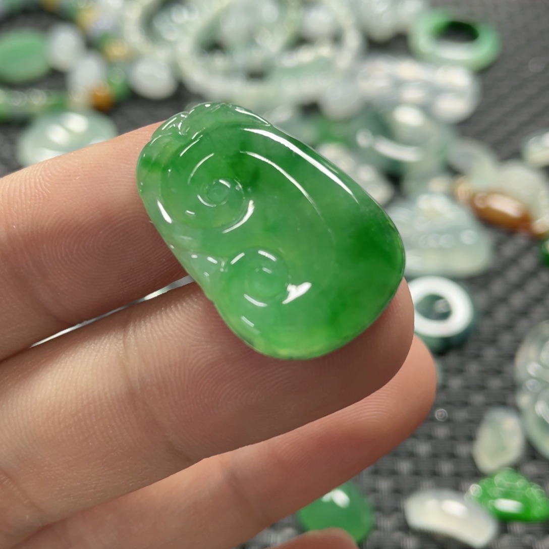 翡翠颈饰未镶嵌素*翡翠