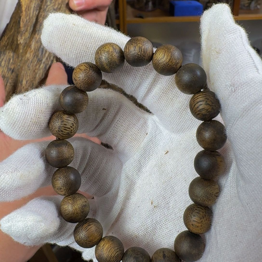 沉香沉香碎屑乌身圆叶1.0尺寸7克加