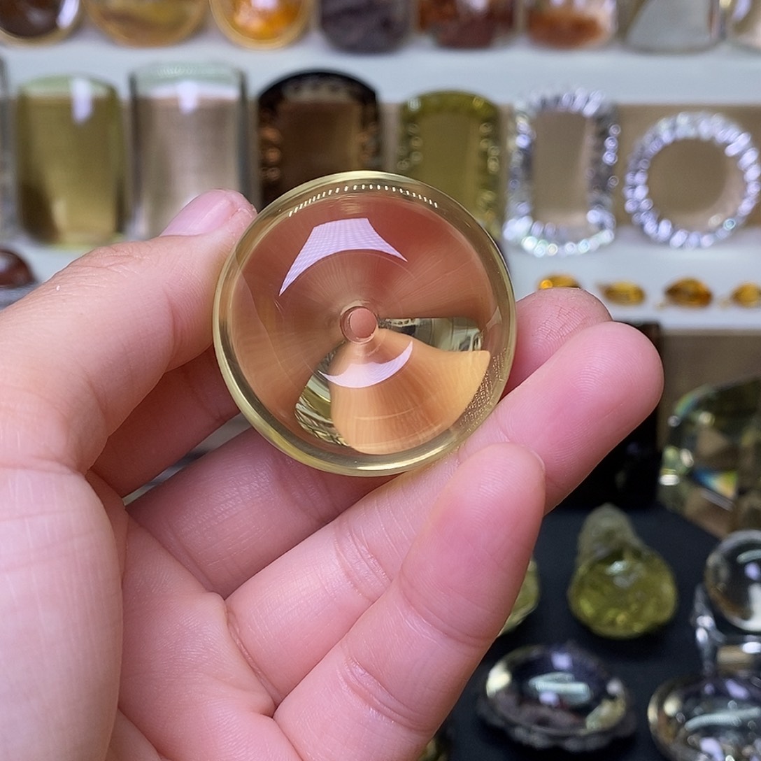 未镶嵌吊坠(赠链)水晶