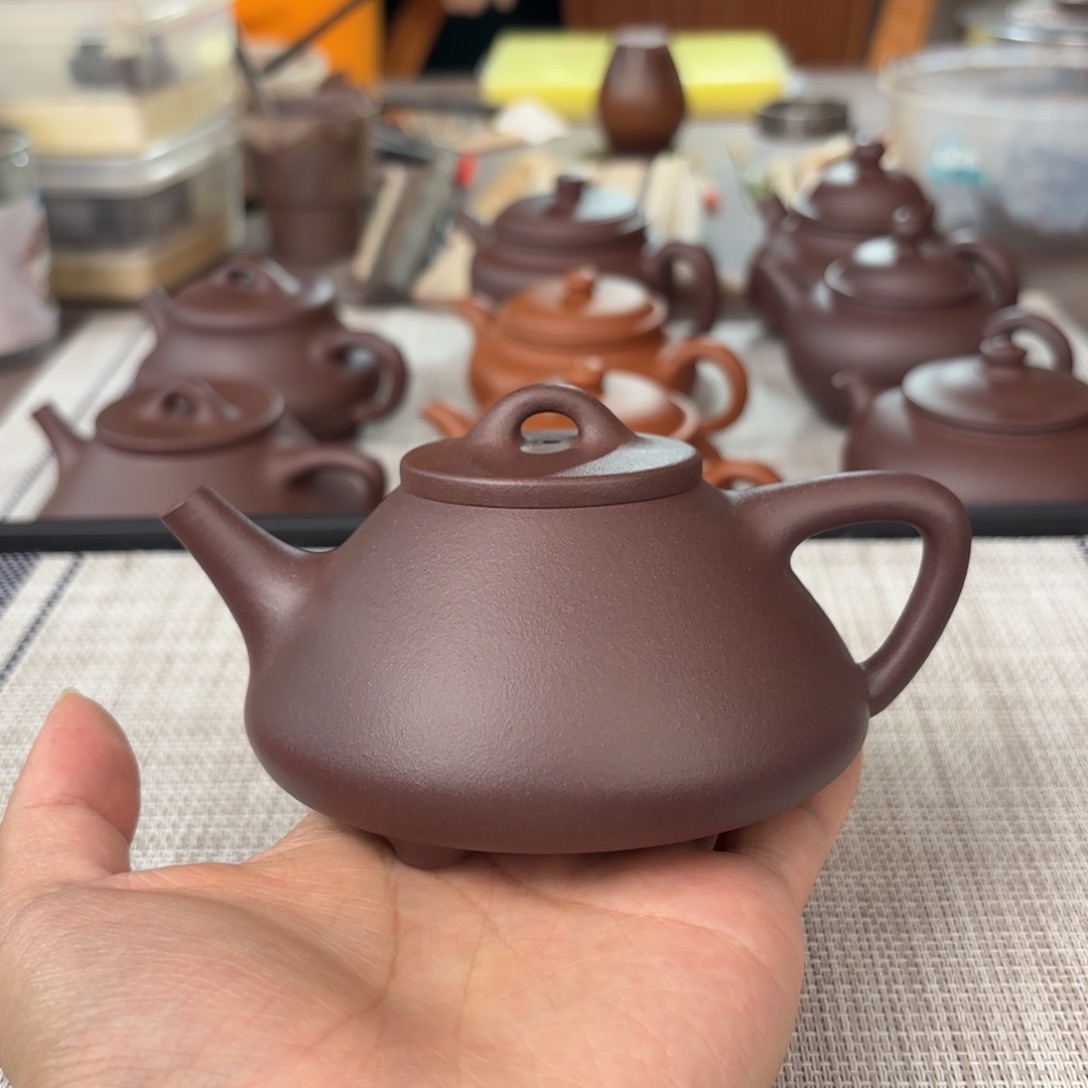 茶壶紫砂半手工老紫泥子冶石瓢壶220cc