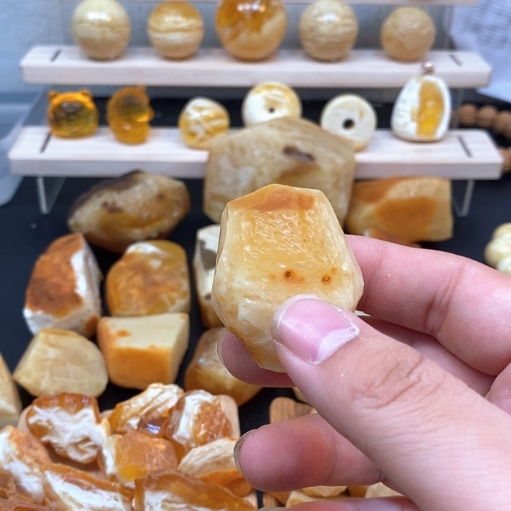 定制琥珀未镶嵌斌天然蜜蜡原石加工不退不换