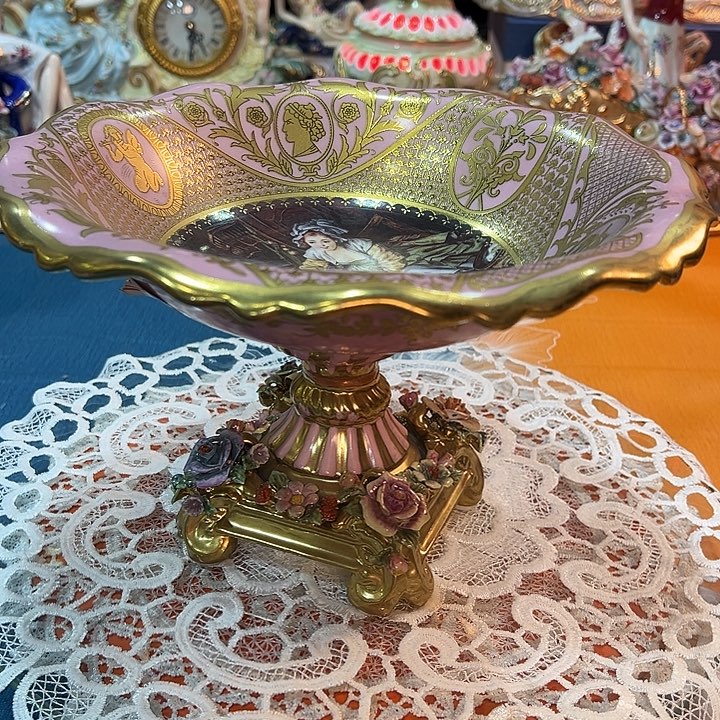 陶瓷粉金高脚果盘 老货库存