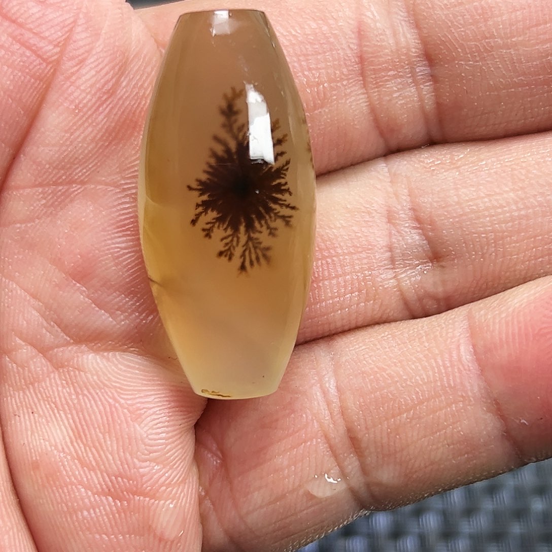 海***洋玛瑙/玉髓未镶嵌珠宝半成品