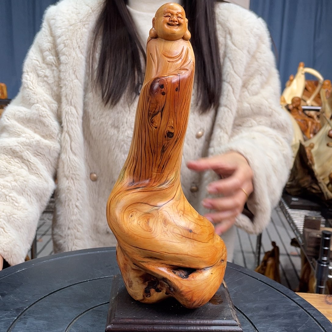 柏木（崖柏）随型艺术根雕