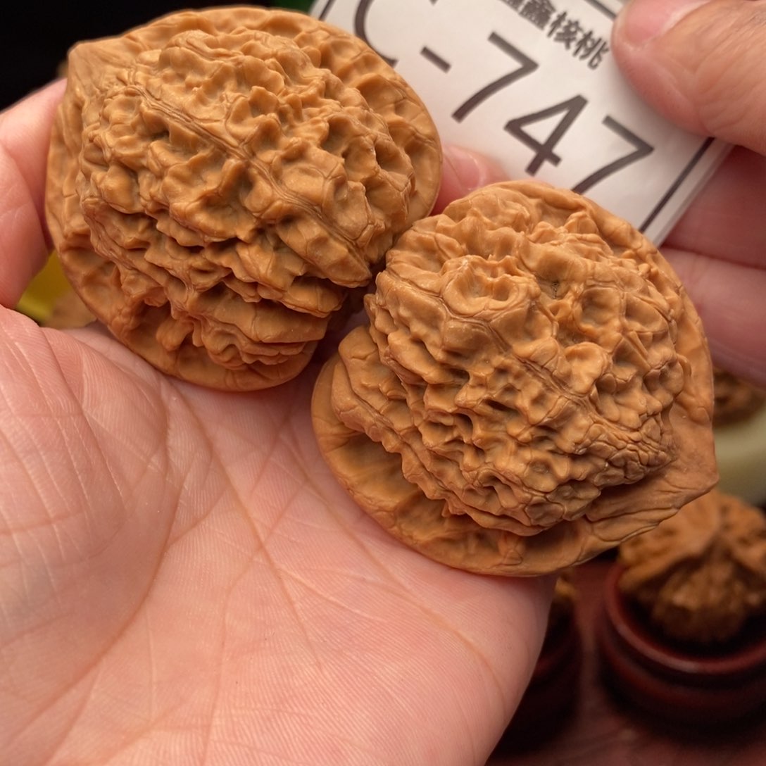 文玩核桃把件官帽47