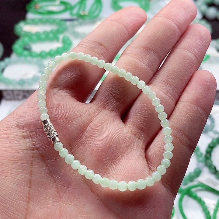 翡翠手链未镶嵌卡4