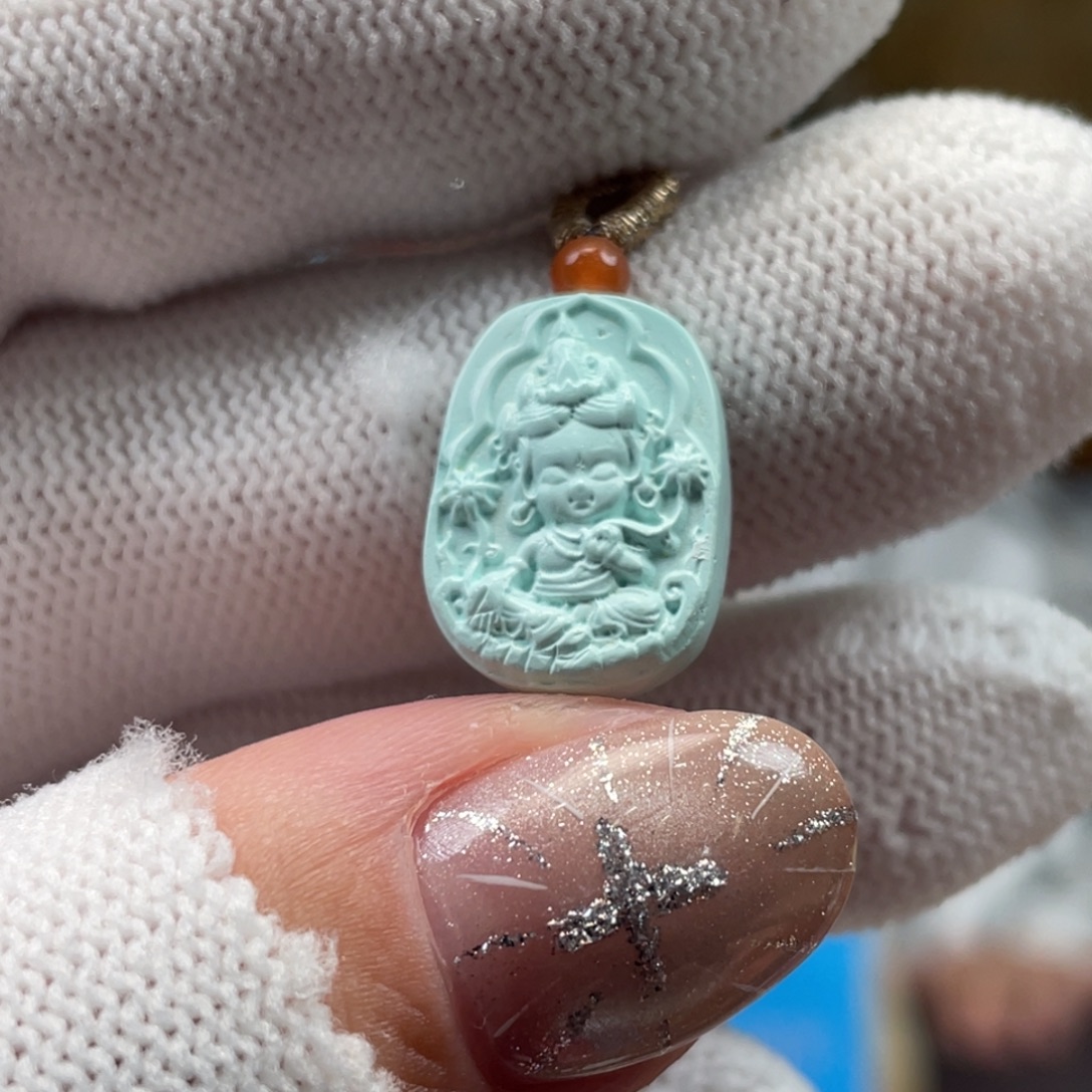 绿松石未镶嵌挂件