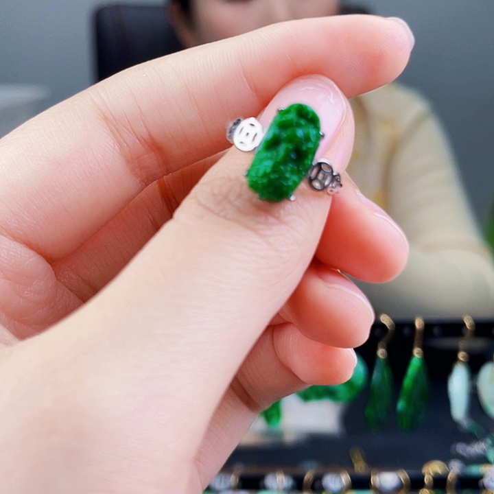 翡翠戒指银S925镶嵌饰品