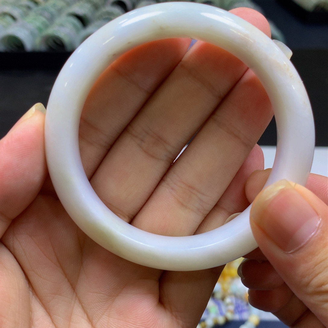 翡翠手镯未镶嵌1111111111