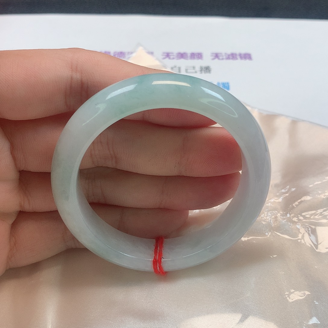 翡翠手镯未镶嵌334号