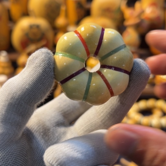 烦***了大叶紫檀（黑酸枝木类）