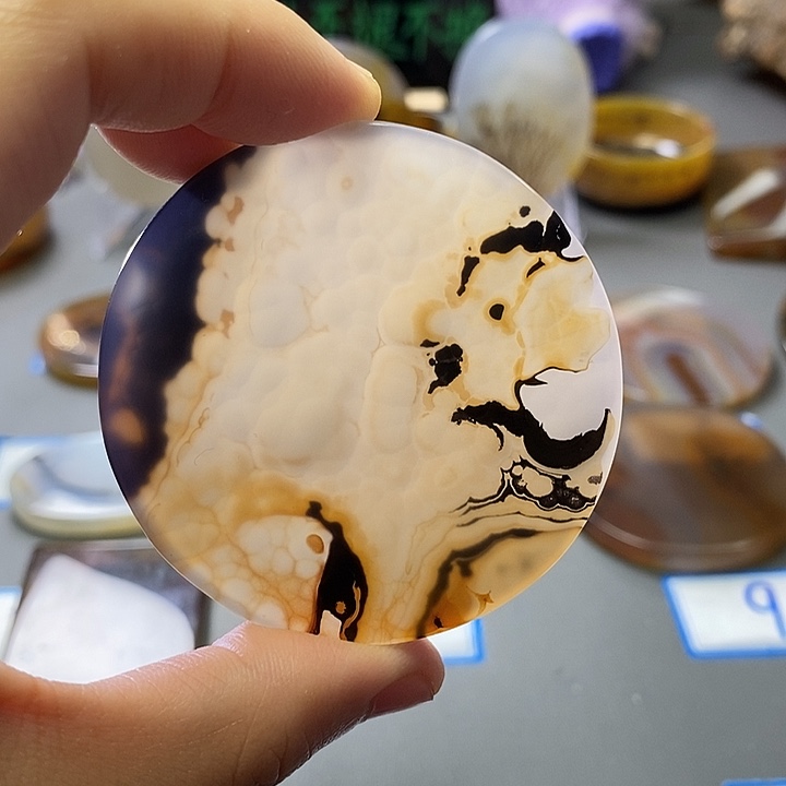 玛瑙/玉髓未镶嵌珠宝半成品