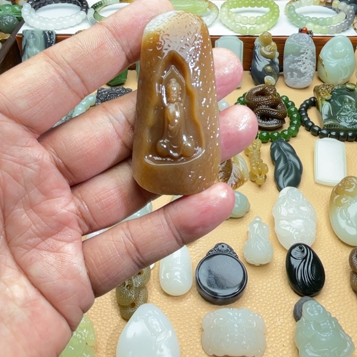 和田玉（糖玉）颈饰未镶嵌定制款