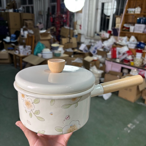 真高货！炫彩珐琅猫咪单把奶锅家用加厚搪瓷锅加厚炖锅煮面煲汤