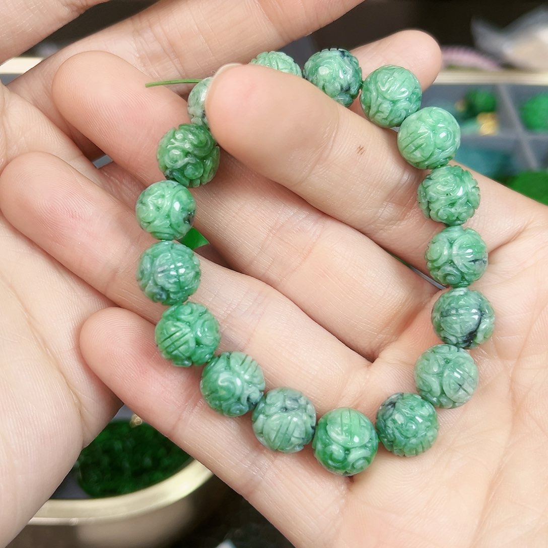 翡翠手链未镶嵌手链