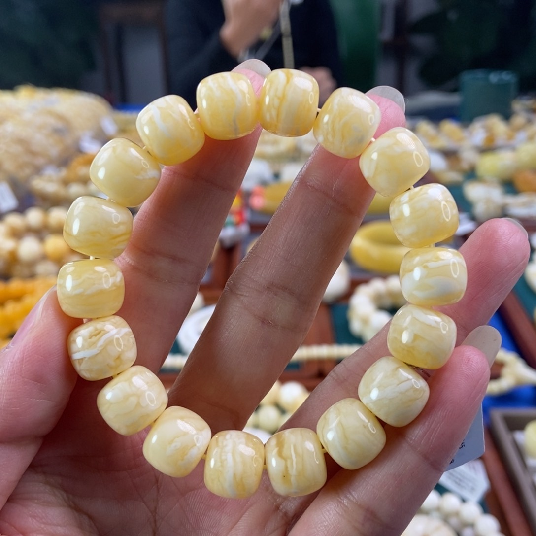 琥珀珠宝奇石未镶嵌12老型20.39