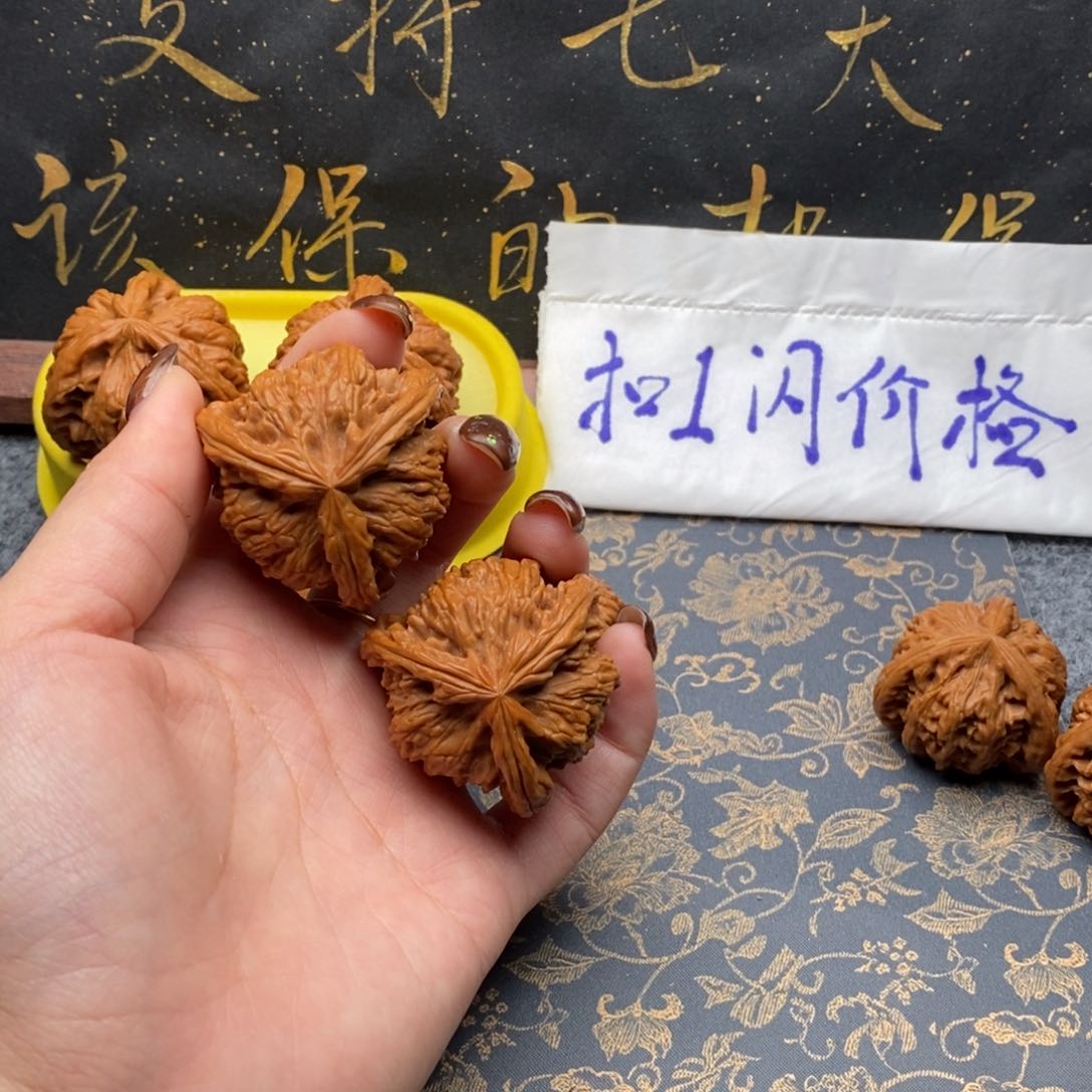 吊坠文玩核桃羽***手