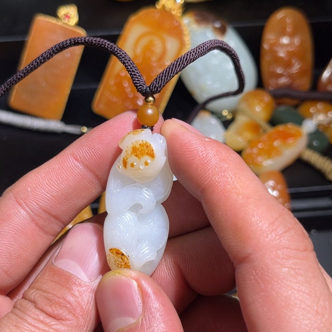 和田玉挂件未镶嵌