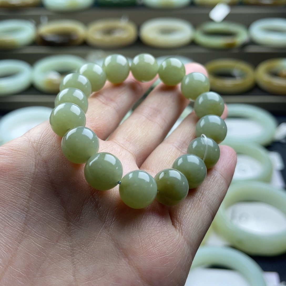 和田玉手链未镶嵌