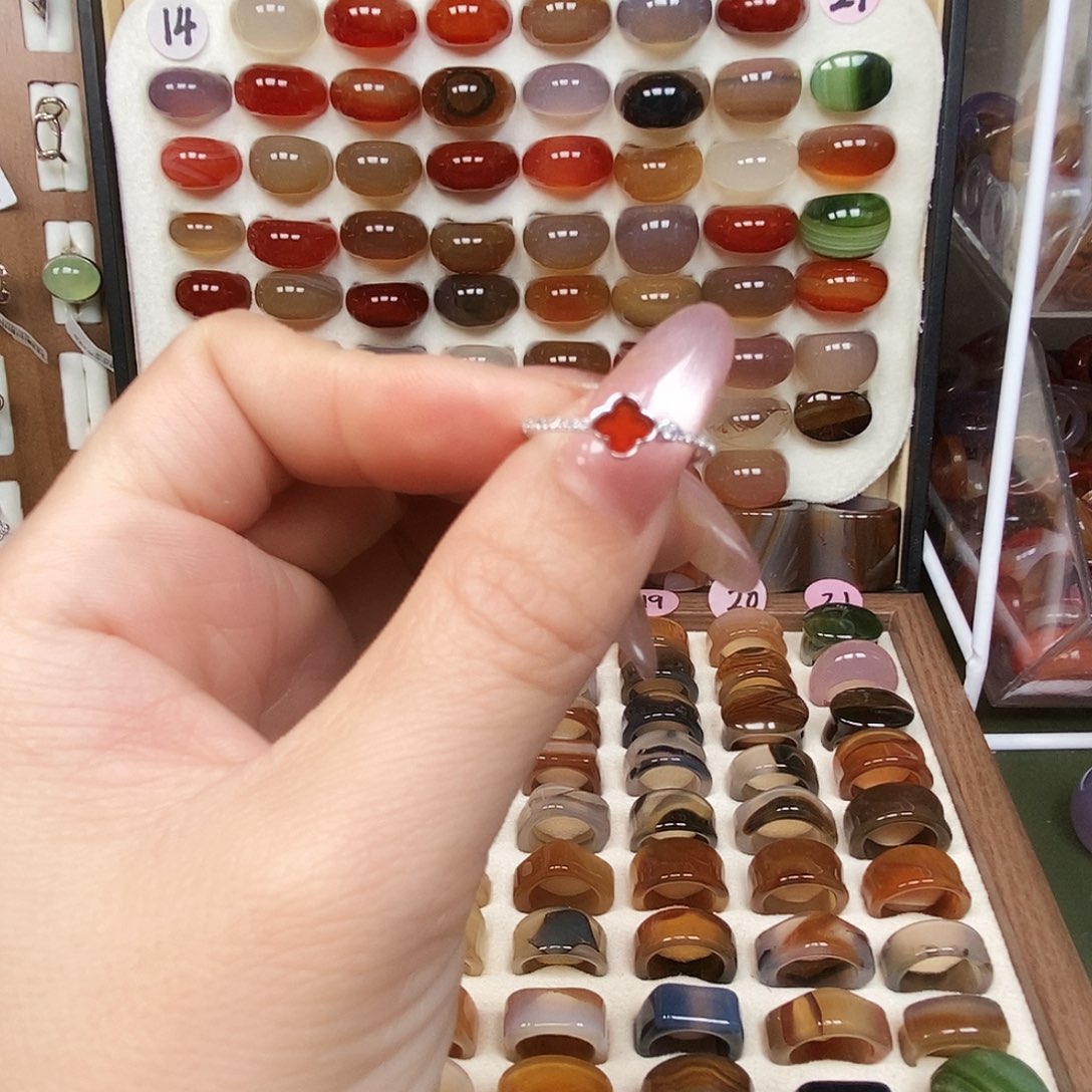 哈***哈玛瑙/玉髓未镶嵌戒指