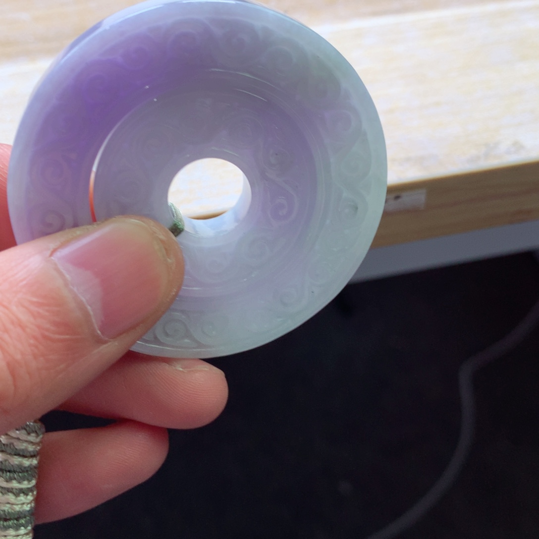 翡翠颈饰未镶嵌吊坠