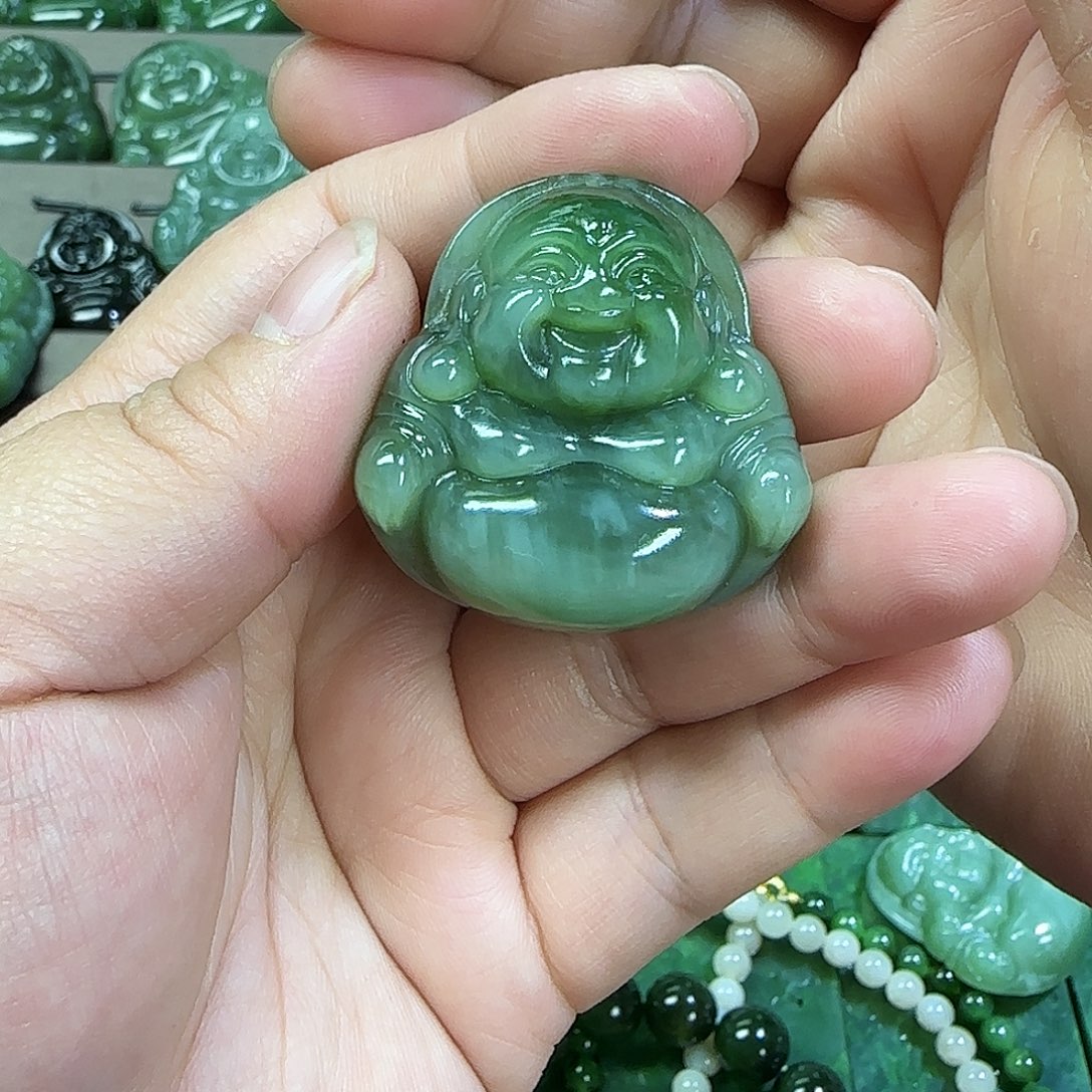 和田玉未镶嵌珠宝半成品