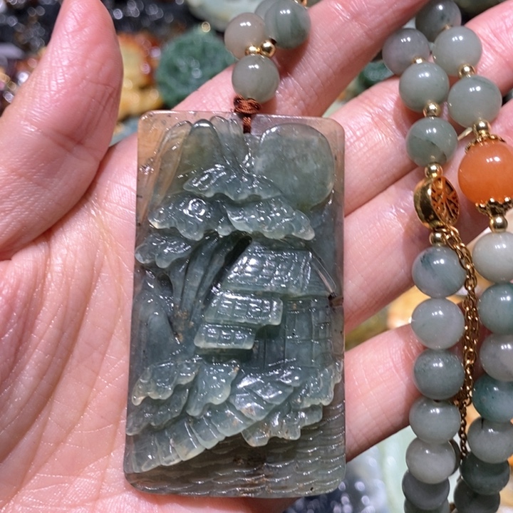 蛇纹石玉毛衣链未镶嵌