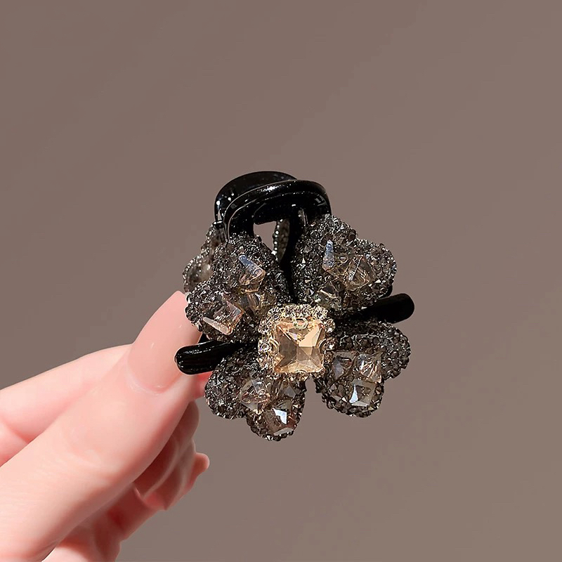 四叶花镶钻抓夹女高级感轻奢后脑勺半扎发夹马尾夹新款头饰