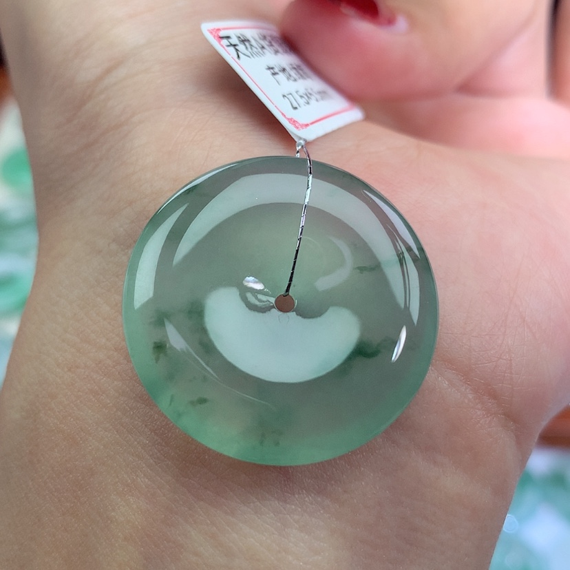 【闪购商品】翡翠吊坠(不含链)未镶嵌