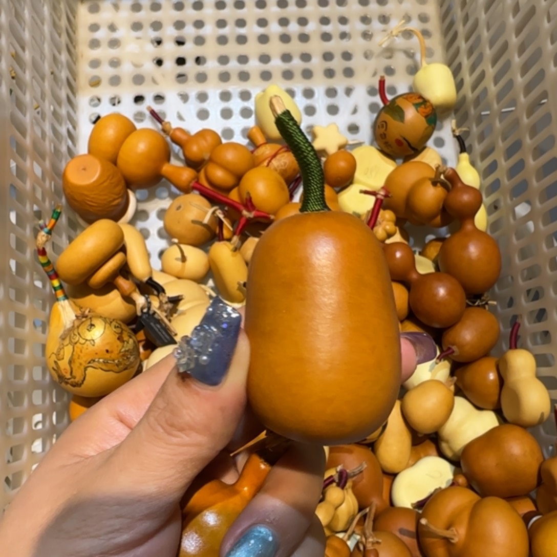 圣***8哈哈哈哈哈哈哈哈哈