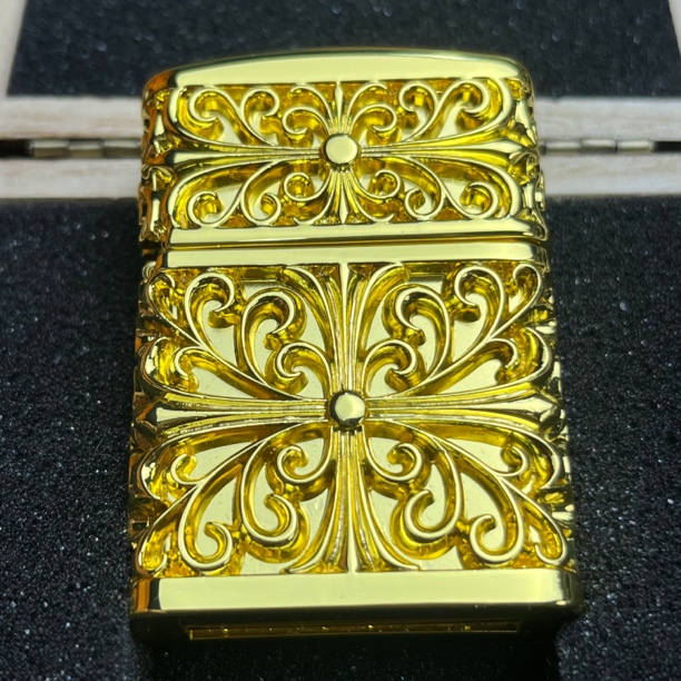 【CC】Zippo打火机重甲克罗心228