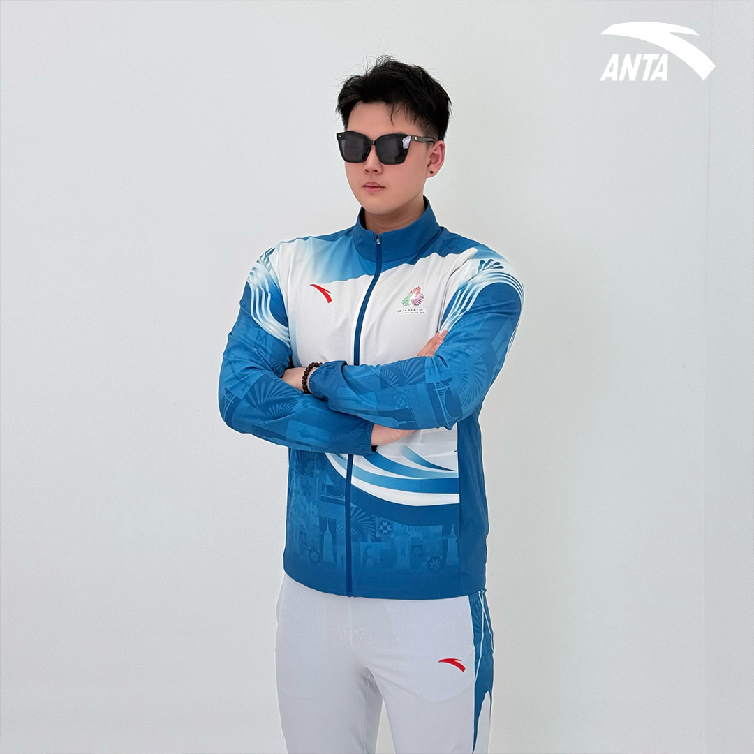 安踏梭织运动套装