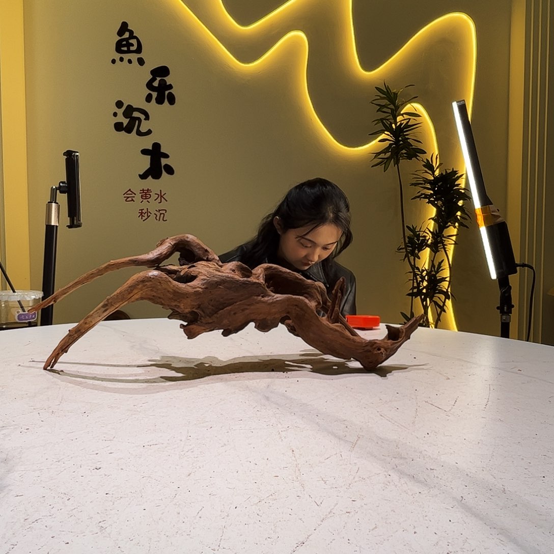 瓦当英***1黄黑红水正常754。56 17 17