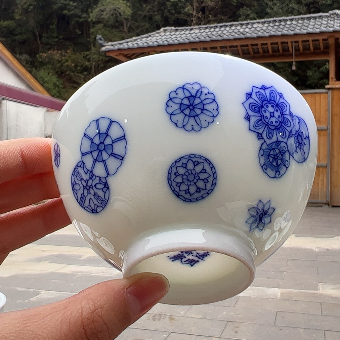 瓷柴窑 皮球花直口杯