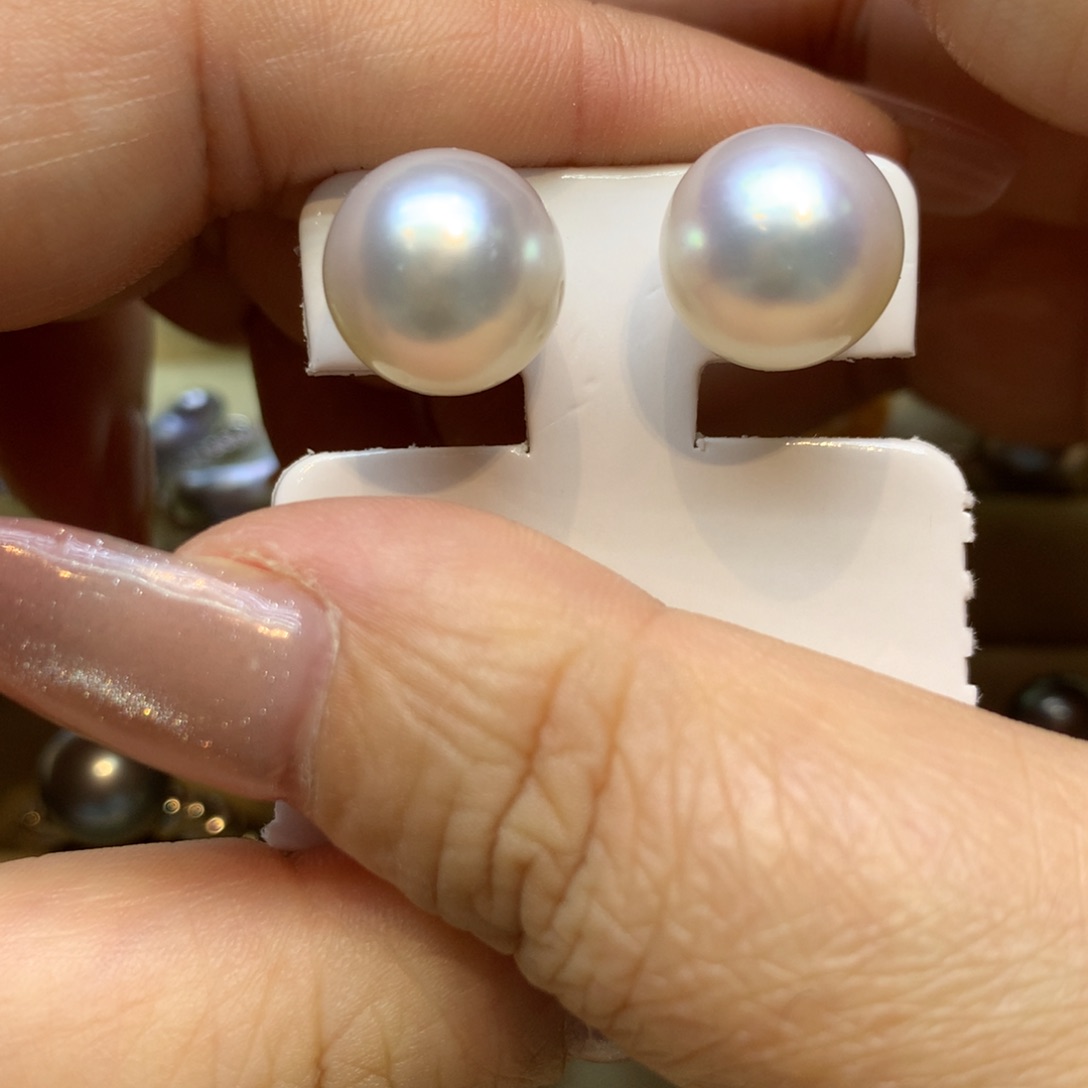 18K金镶嵌耳饰海水珍珠