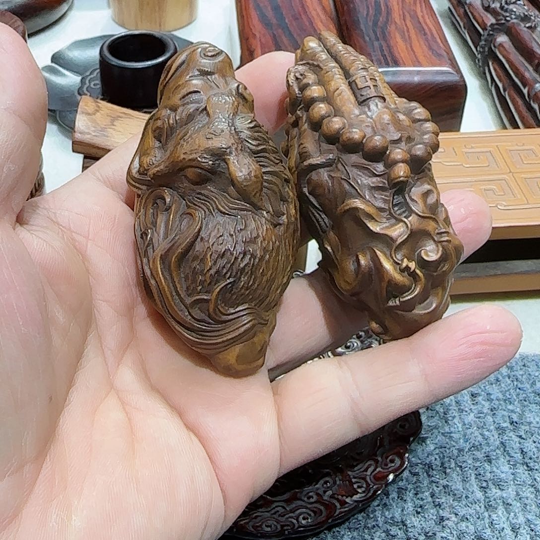 条纹乌木类家具精品