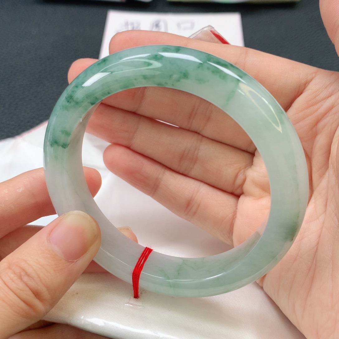 翡翠手镯未镶嵌缅甸58