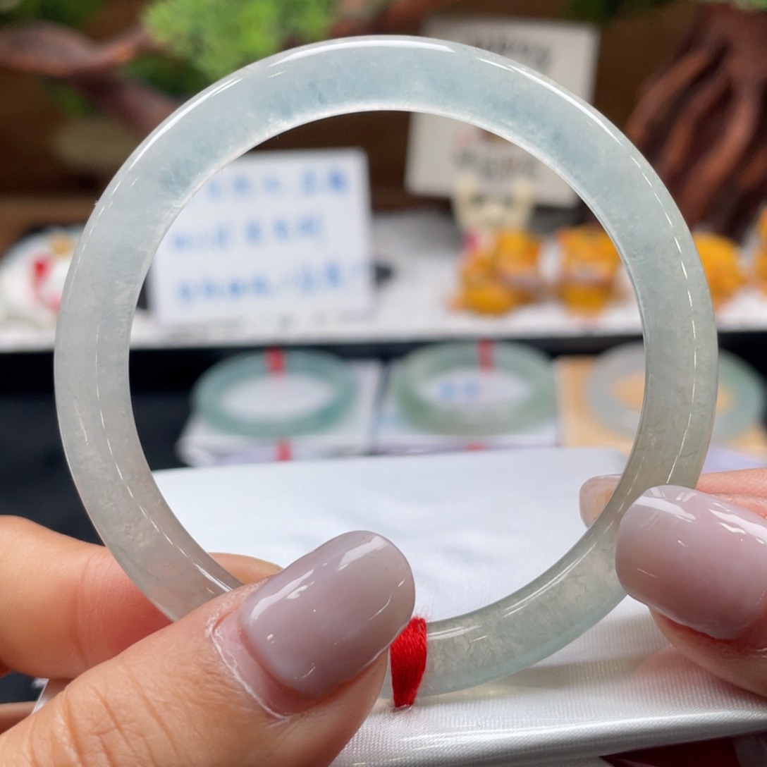 翡翠手镯未镶嵌8号