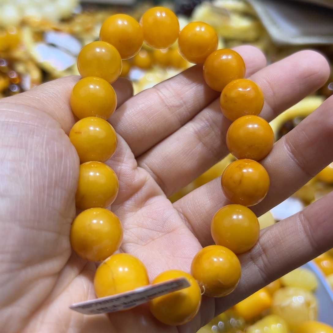 琥珀珠宝奇石未镶嵌