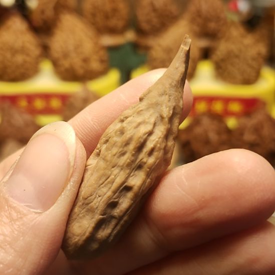 执***@文玩核桃吊坠尖磕辣椒12