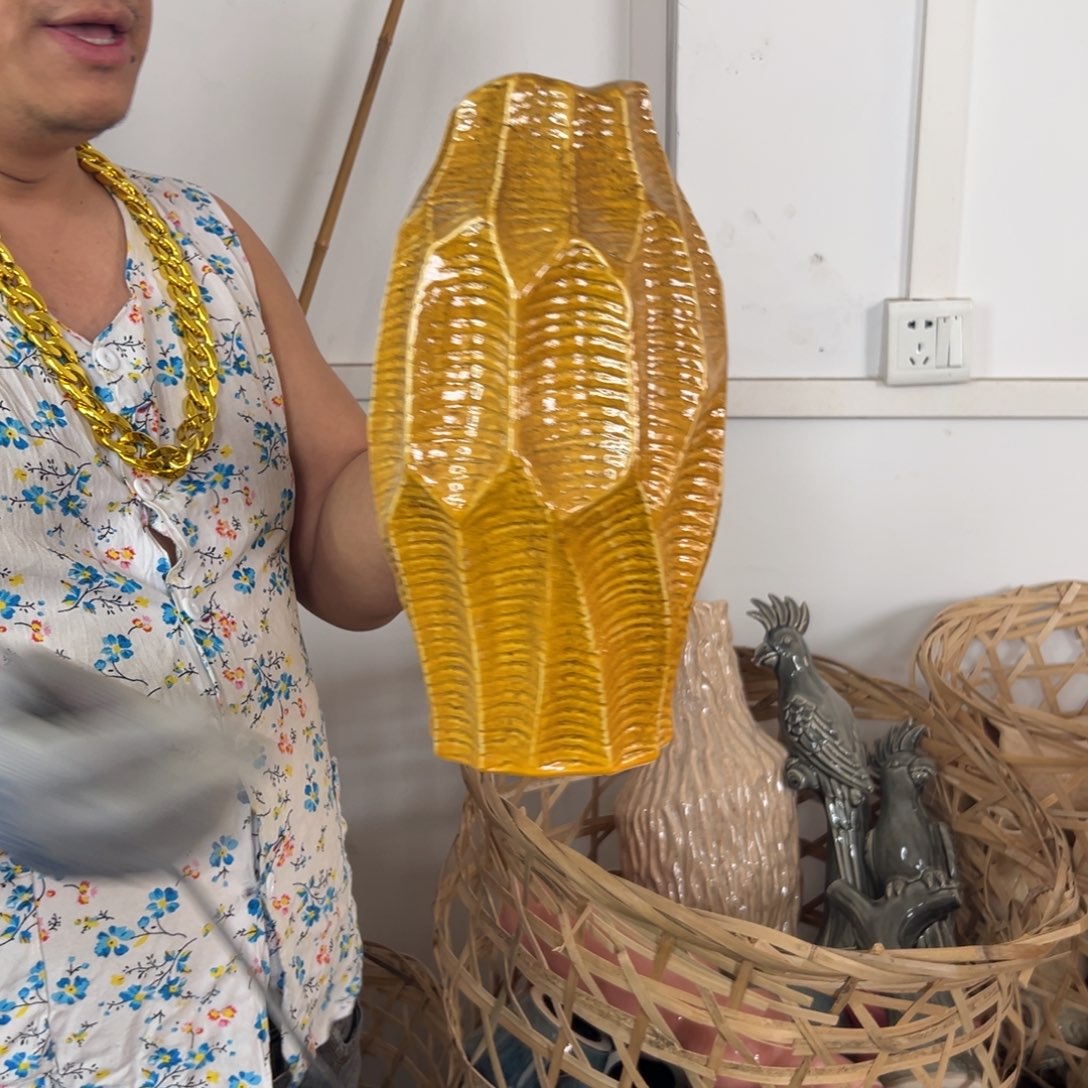 摆件88 号高中低温陶瓷工艺瓶（部分微瑕）