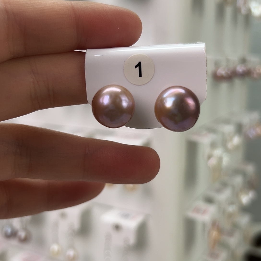 非金属巴洛克花瓣耳饰 