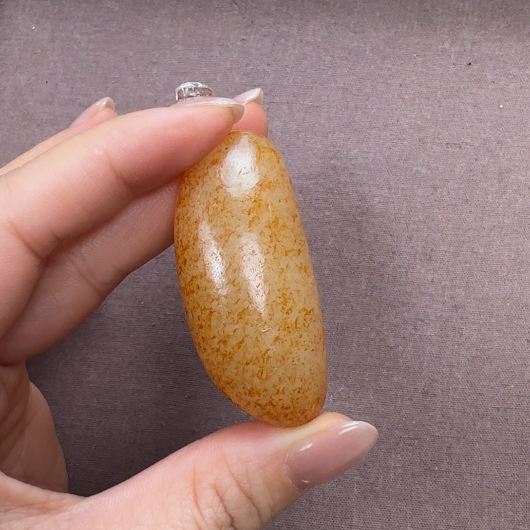 未镶嵌和田玉挂件
