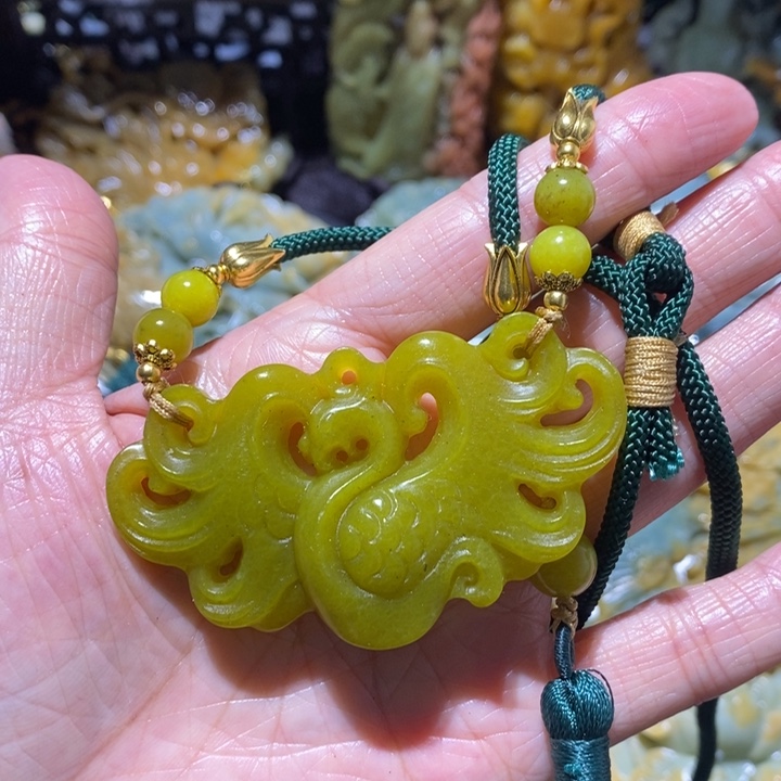 岫玉岫玉吊坠未镶嵌