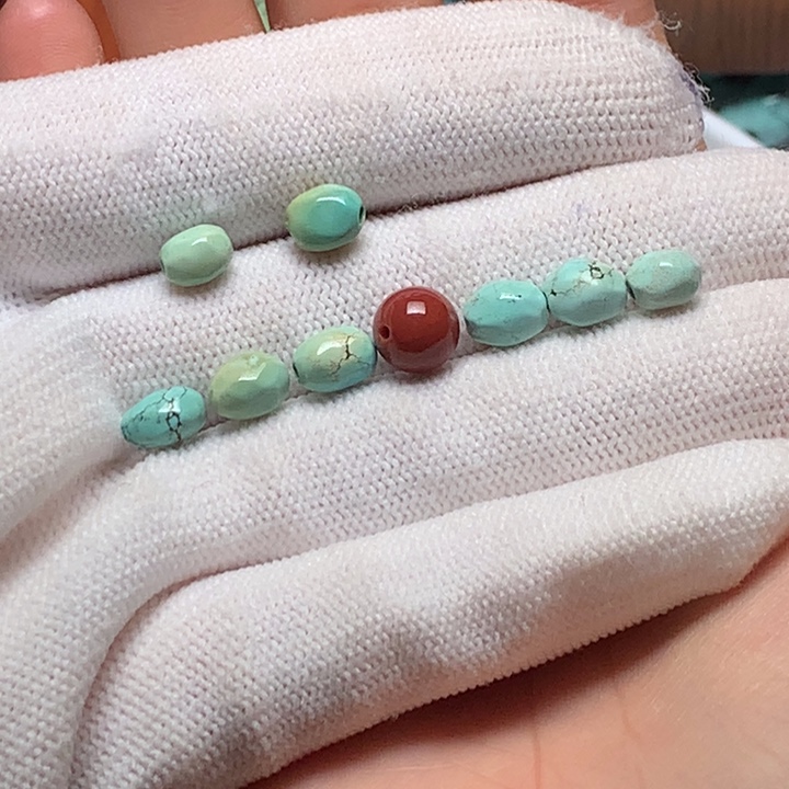 未镶嵌南红玛瑙珠宝奇石